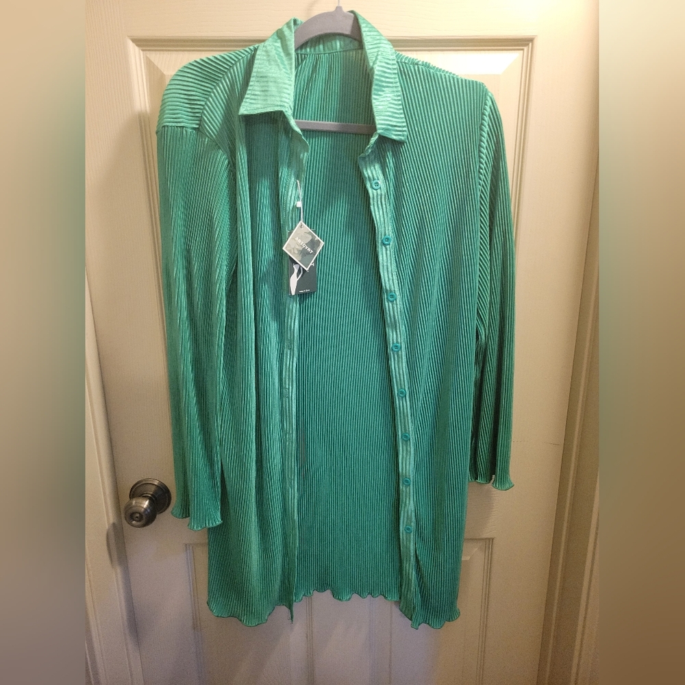 Green Crewneck Sweatshirt